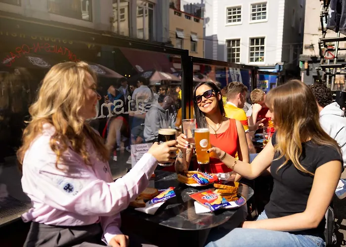 Rezz Temple Bar, Dublin